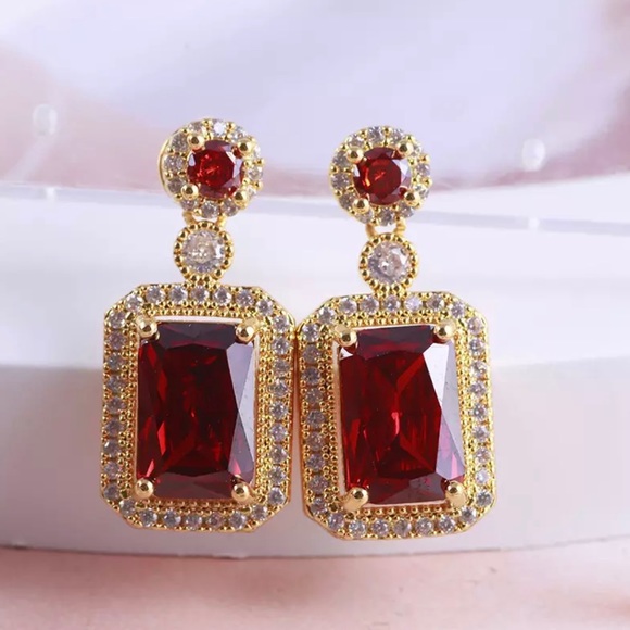 ♦️SALE♦️Luxury Red Cubic Zirconia Sets - Picture 9 of 16